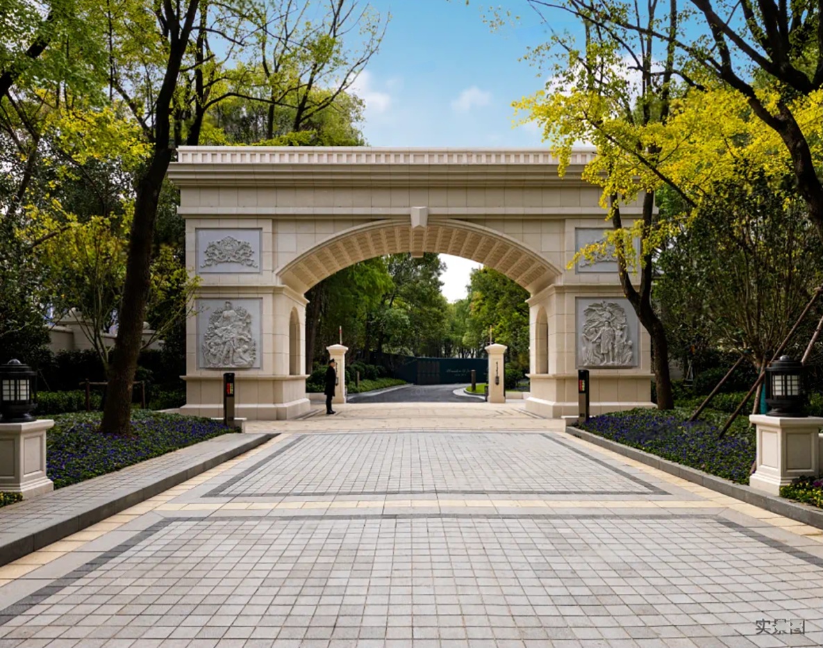 绿宝园·翡梵推出38席高端别墅，建筑面积约700-850平方米
